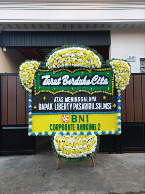 Papan Bunga Duka di Sigumpar